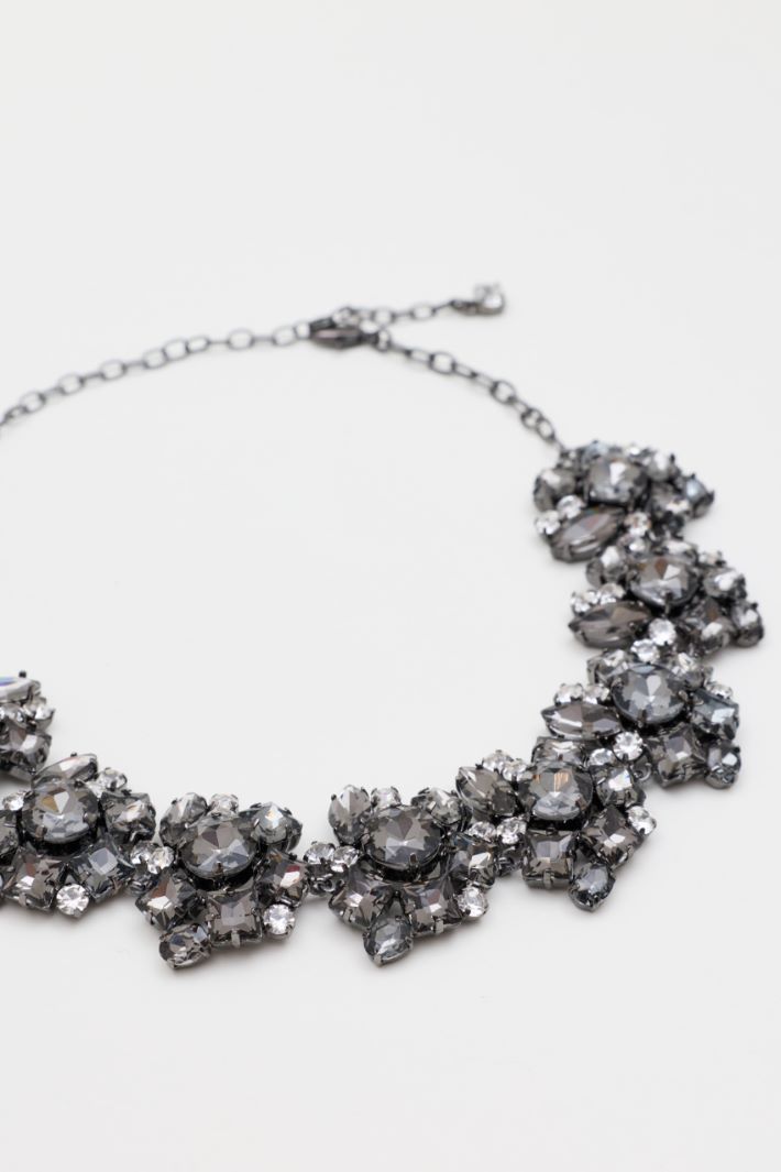 Conjunto de collar y pendientes con pedrería - PLATA - Intrend - 2