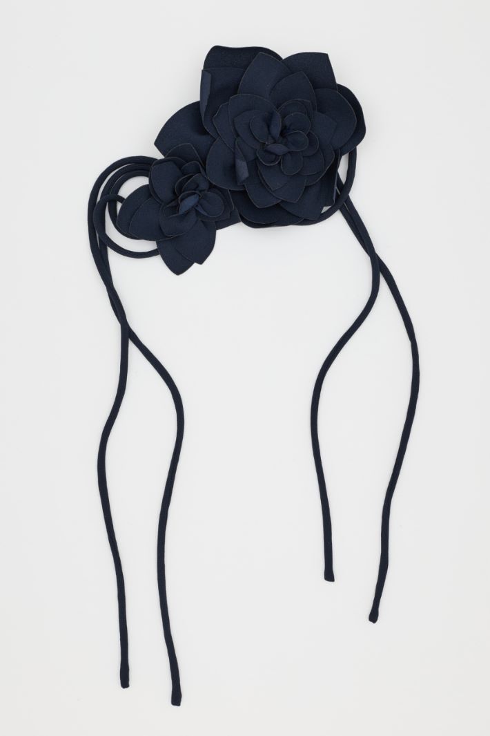 Floral Brooch - BLUE - Intrend