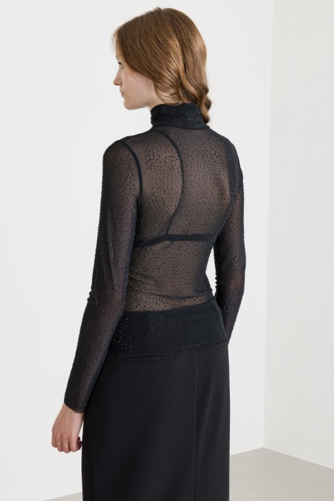 Top in tulle con strass