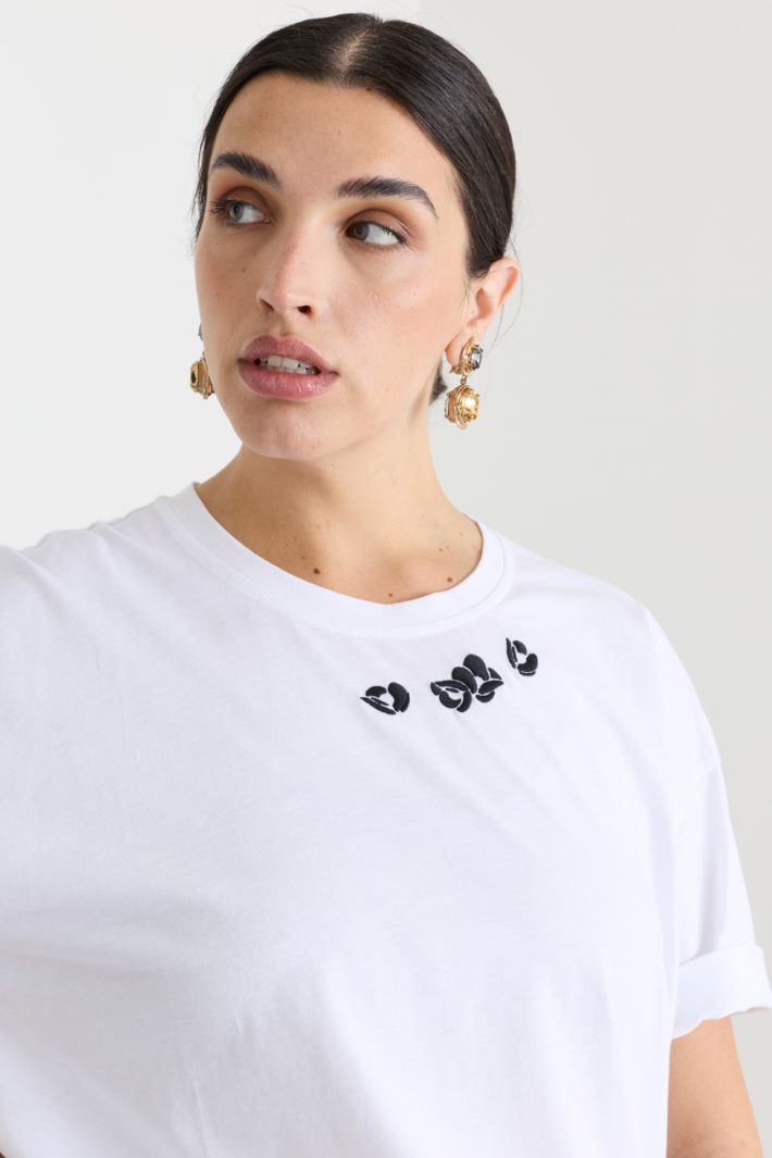 T-shirt in jersey con ricamo - BIANCO NERO - Intrend - 3