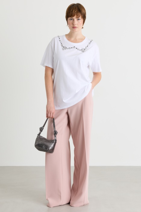 T-shirt in jersey con ricamo - Intrend