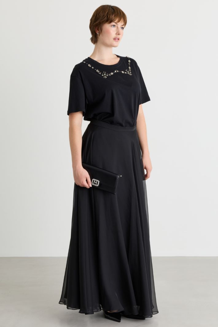 T-shirt in jersey con ricamo - NERO - Intrend