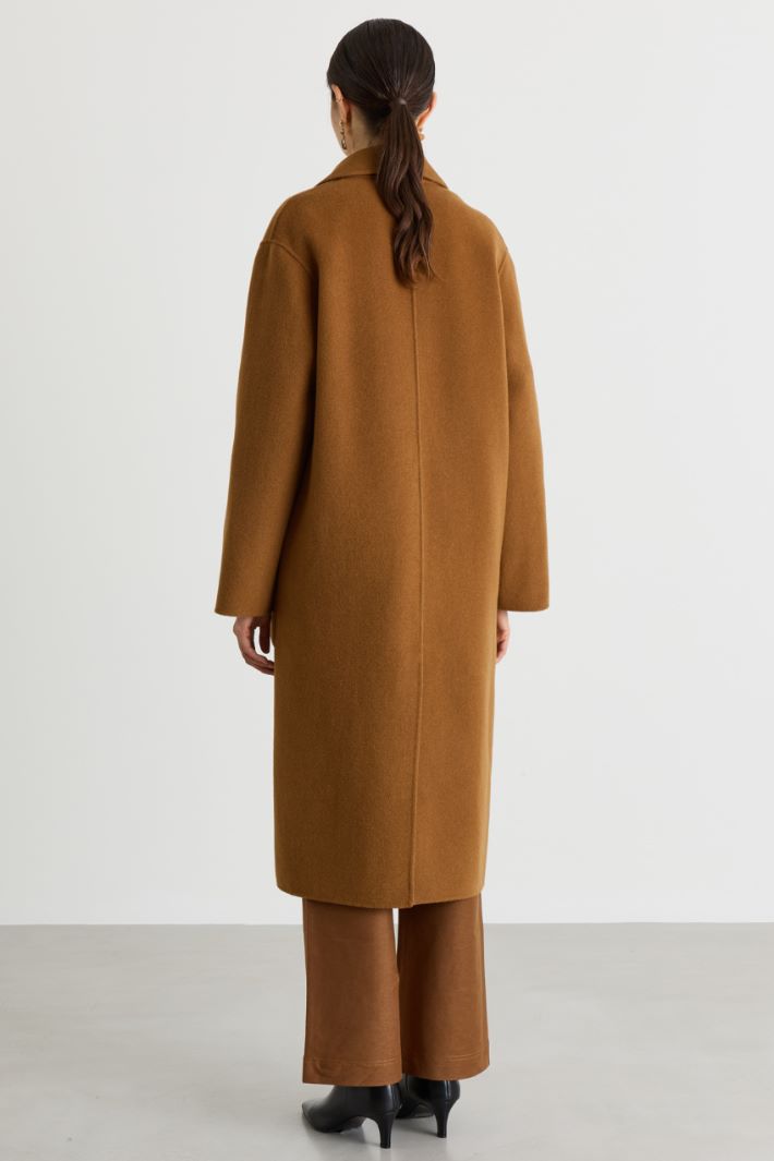 Double-sided fabric coat with oversized patch pockets - CAMEL - Intrend - 4