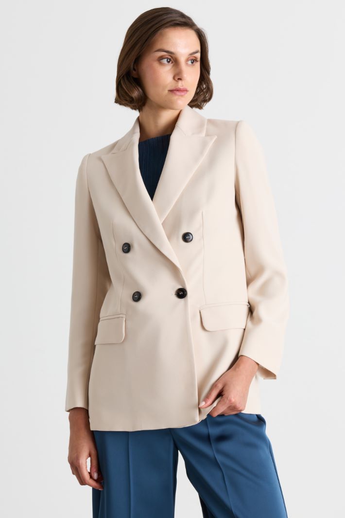 Double-breasted blazer in matt satin - BEIGE - Intrend - 4