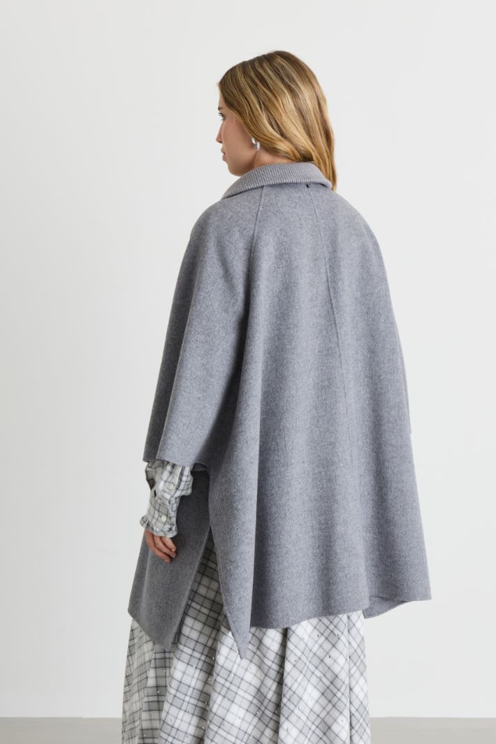 Manteau-cape à col montant en maille - GRIS - Intrend - 4
