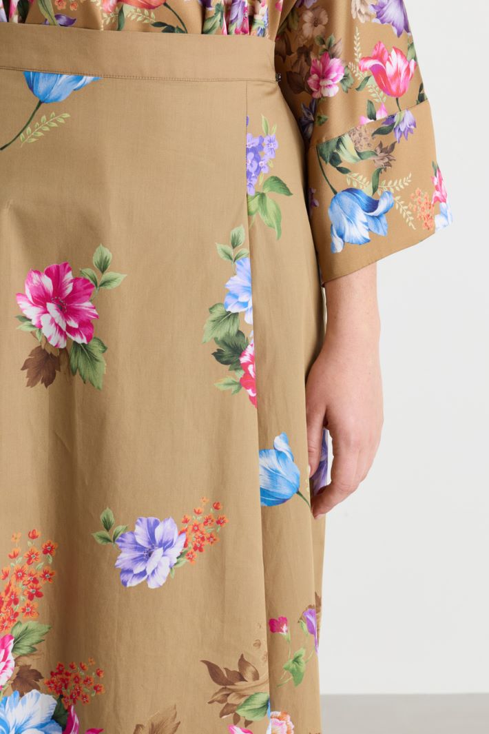 Printed poplin skirt - CAMEL - Intrend - 3