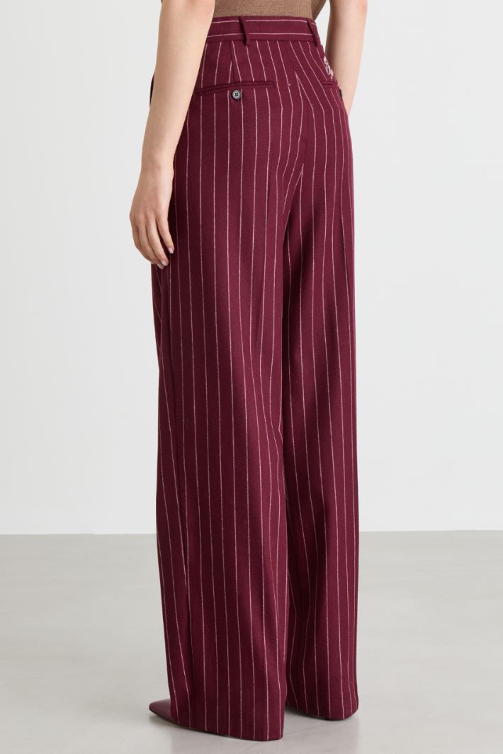 Embroidered pinstripe trousers - BORDEAUX - Intrend - 4