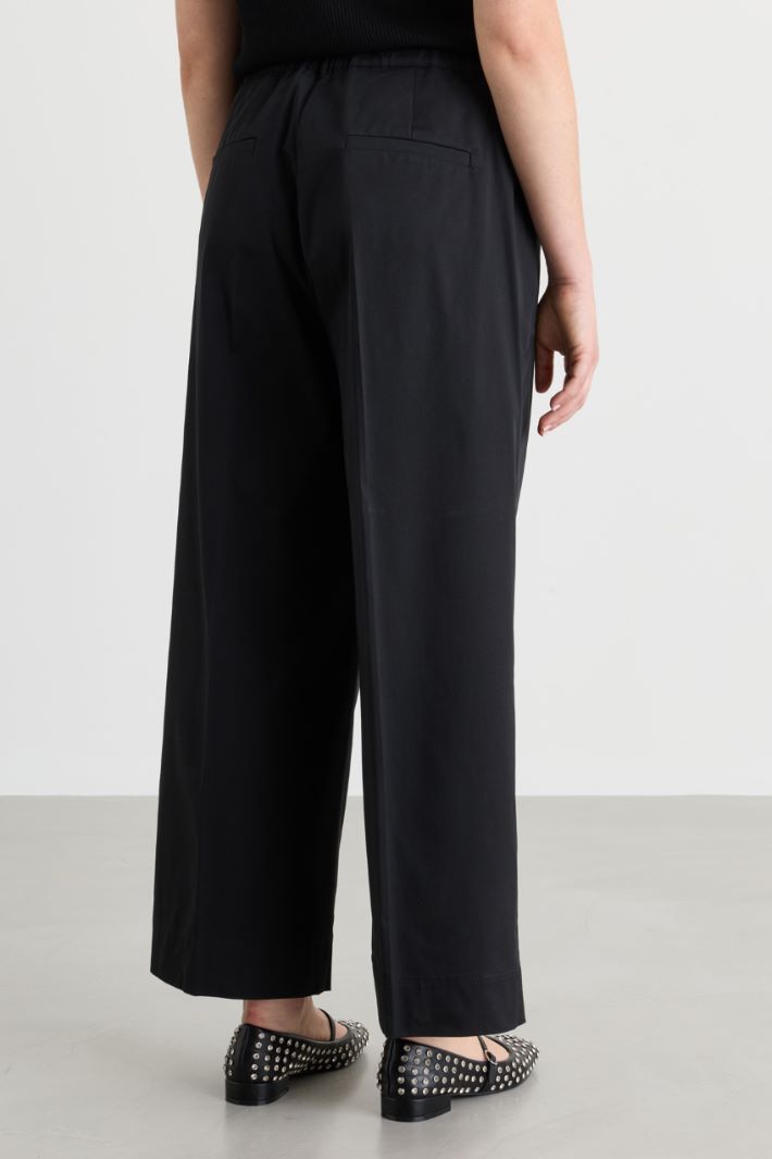 Wide-leg gabardine trousers - BLACK - Intrend - 4
