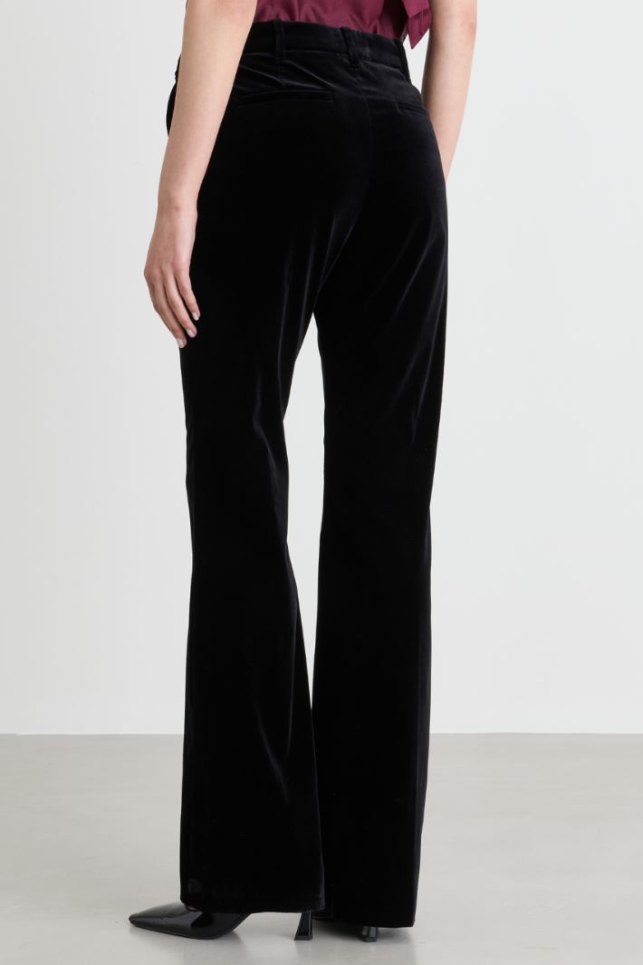 Flared velvet trousers - BLACK - Intrend - 4