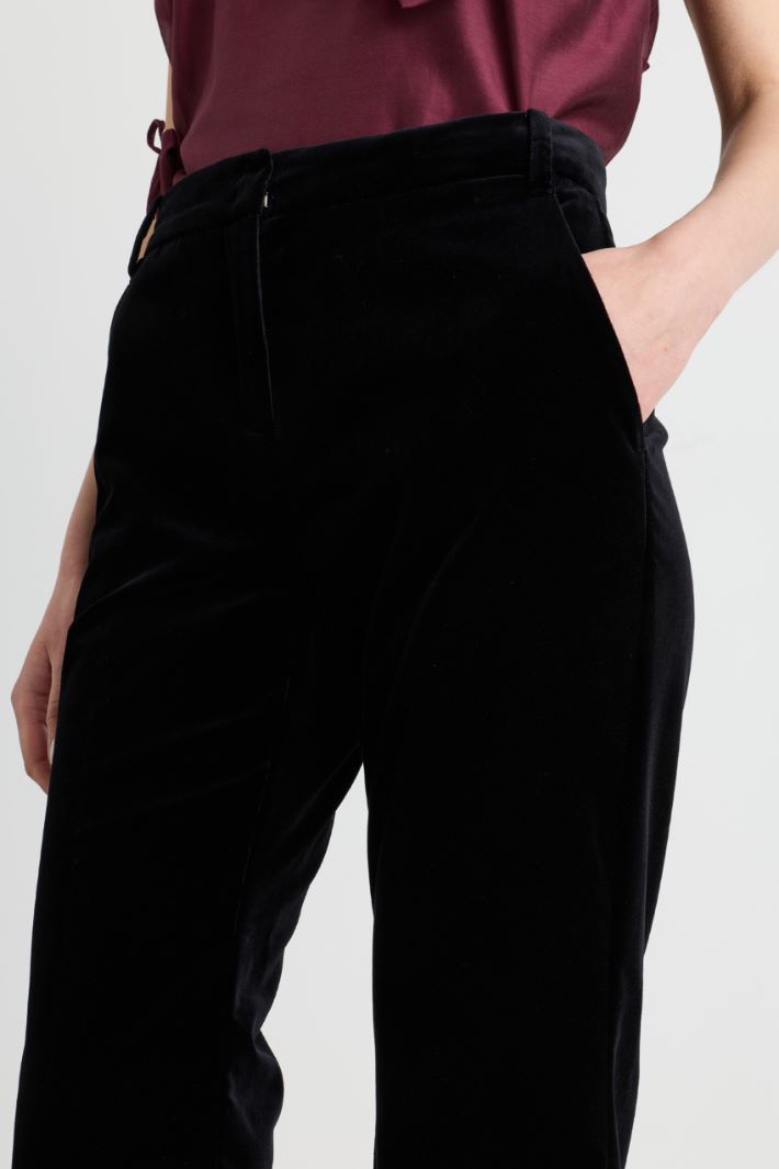 Flared velvet trousers - BLACK - Intrend - 3
