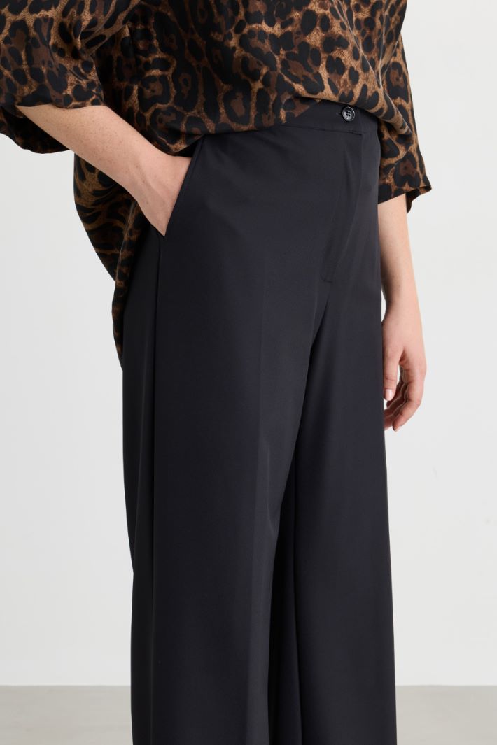 Wide-Leg Batavia Trousers - BLACK - Intrend - 3