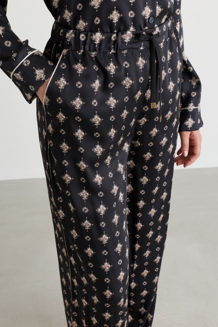 Printed twill trousers - BLACK - Intrend - 3