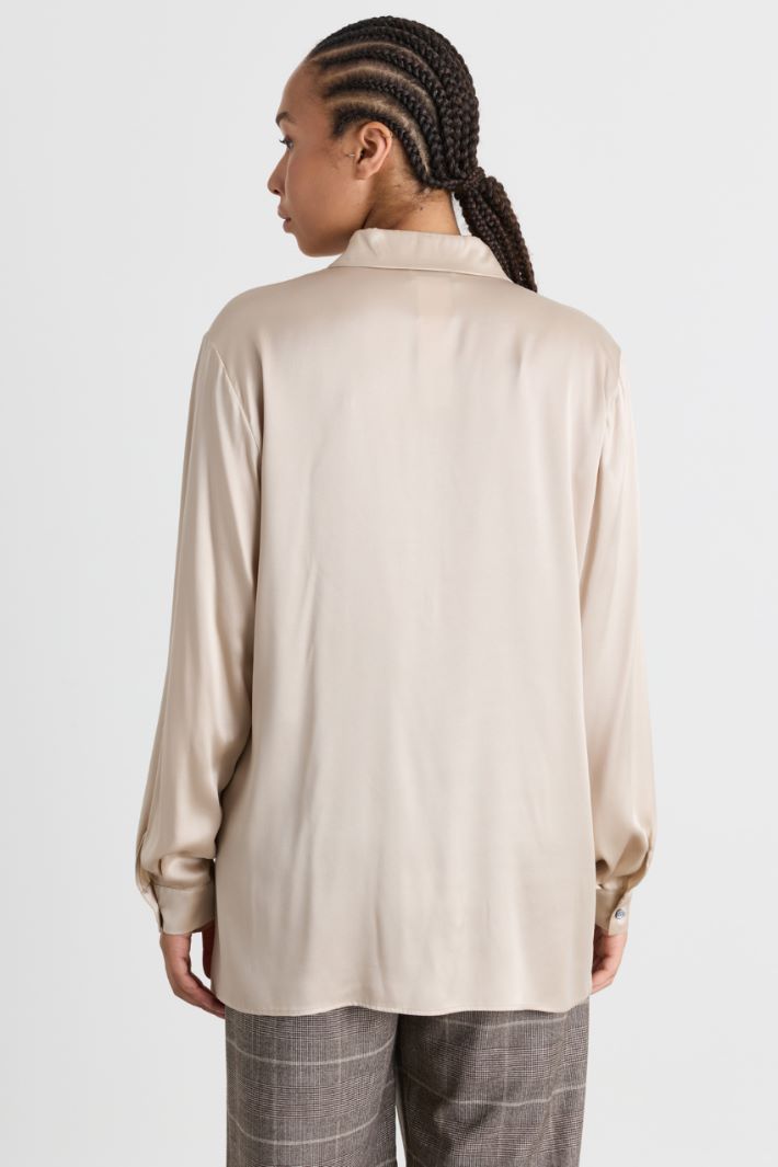 Blusa in raso di seta stretch - BEIGE - Intrend - 4