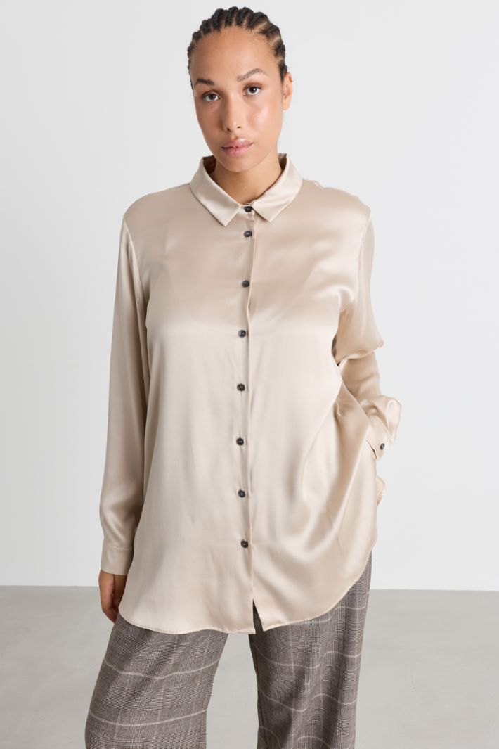 Blusa in raso di seta stretch - BEIGE - Intrend - 2