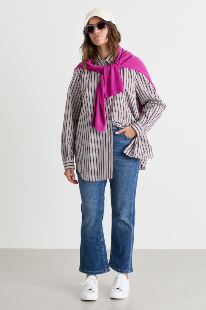 Blusa con bajo redondeado - MARRÓN - Intrend
