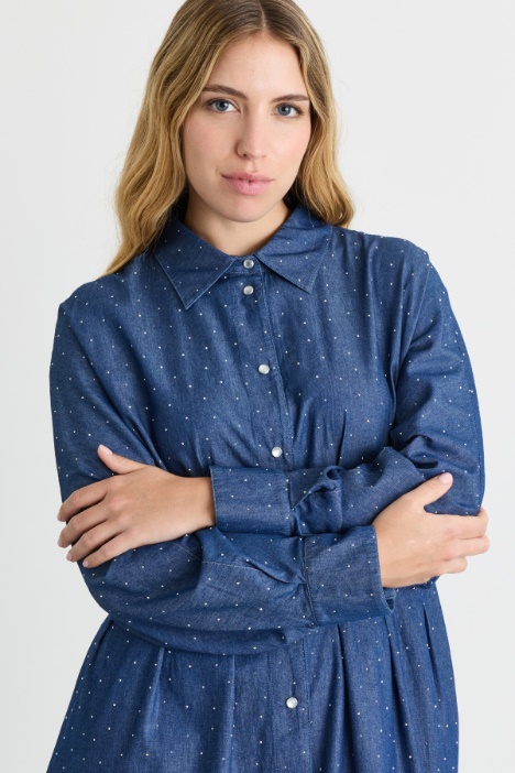 Abito lungo in jeans con borchie