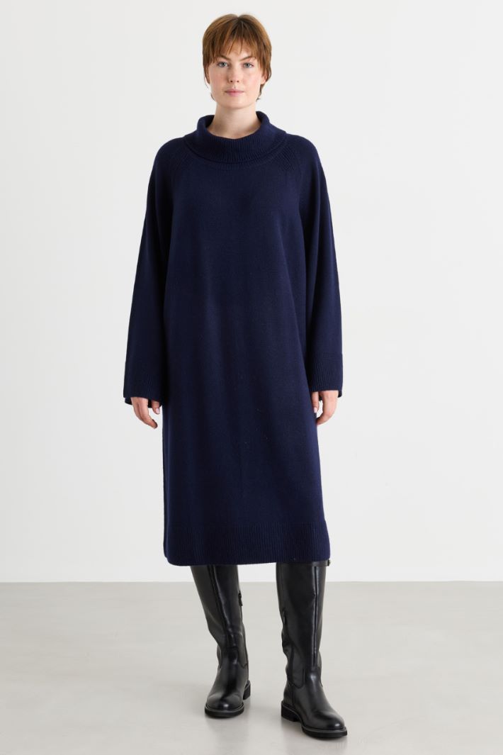 Short knitted dress - BLUE - Intrend - 2