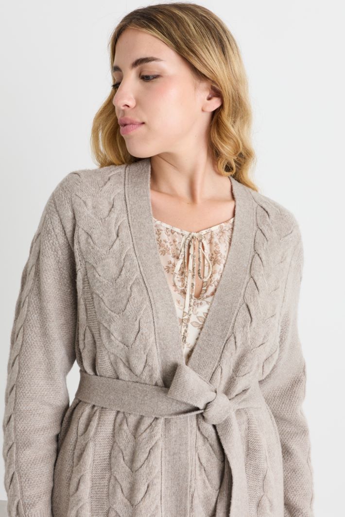 Cardigan torsadé à fentes - BEIGE - Intrend - 3