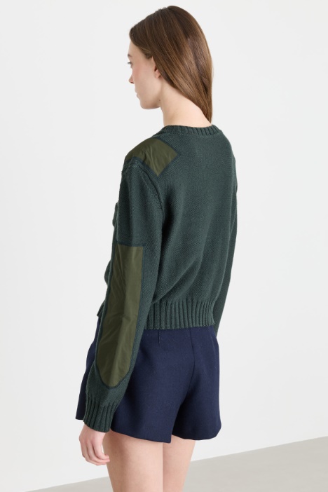 Cardigan con dettagli in duchesse