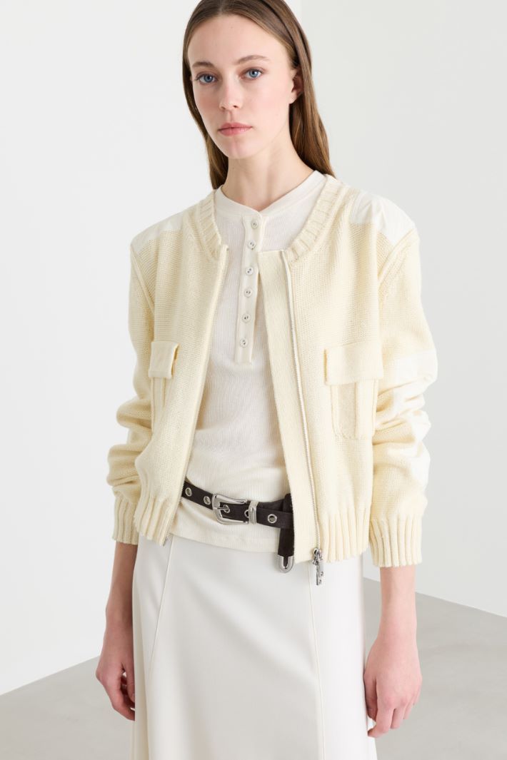 Cardigan mit Duchesse-Details - BEIGE - Intrend - 2