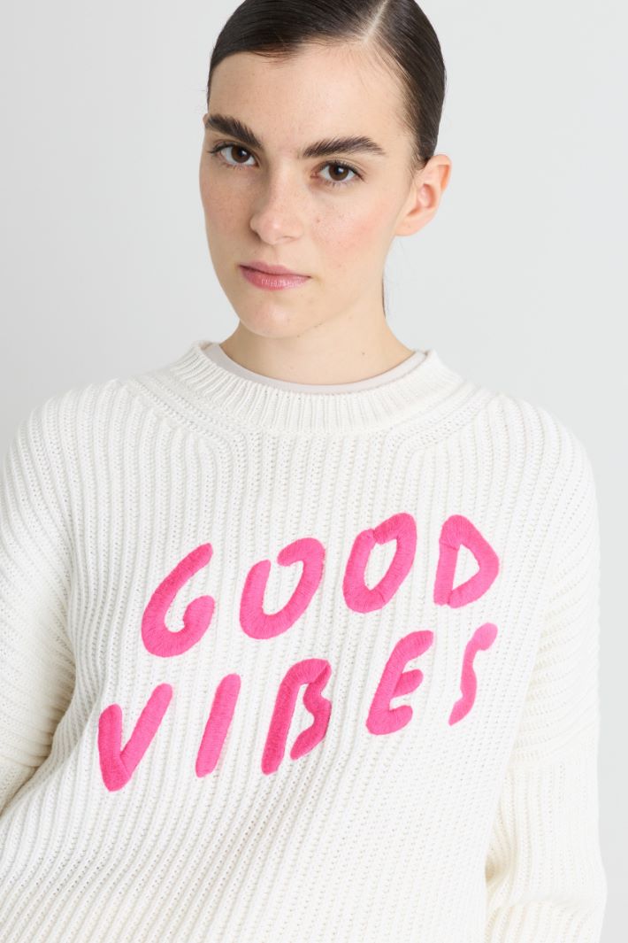 Maglia con ricamo - BIANCO ROSA - Intrend - 3