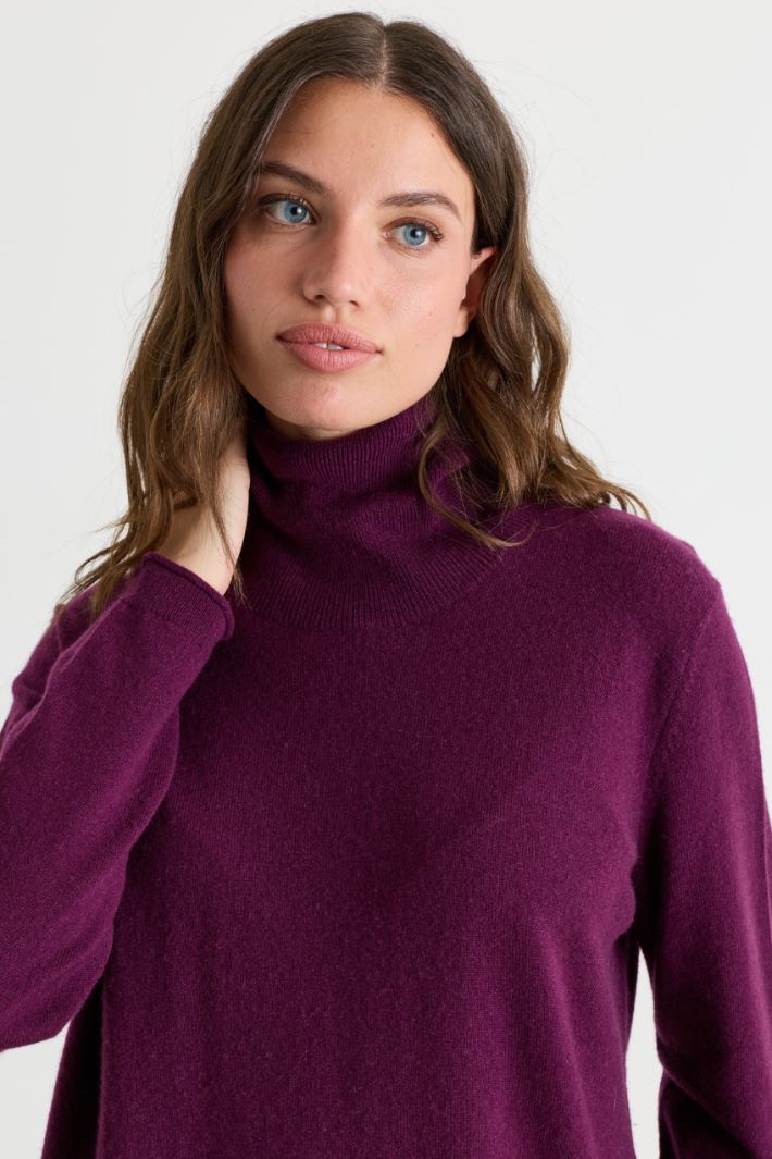 Cashmere roll-neck with ribbed trims - BORDEAUX - Intrend - 3