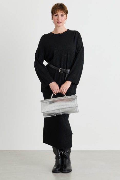 Oversize-Strickpullover mit kleinen Seitenschlitzen - Intrend