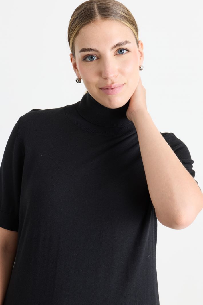 Short-sleeved polo neck top - BLACK - Intrend - 3