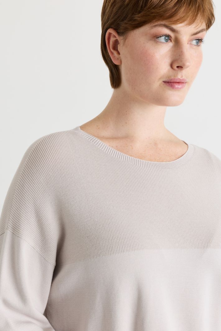 Side-Slit Jumper - WHITE BEIGE - Intrend - 3