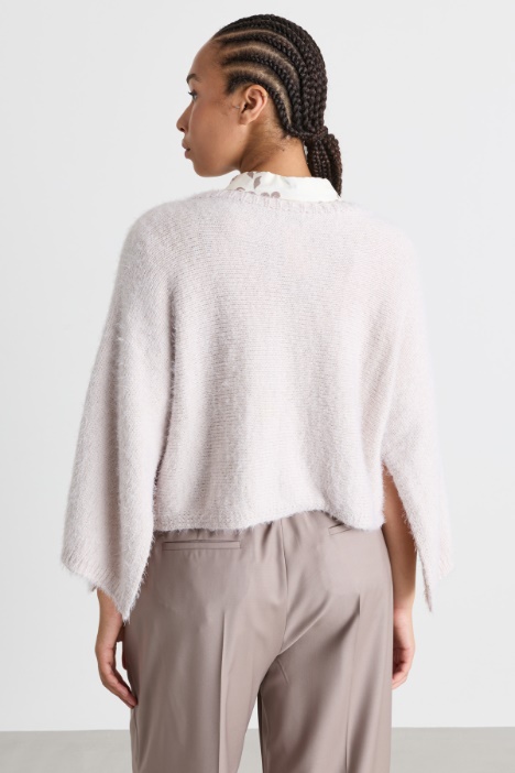 Maglia furry a mantella in lana