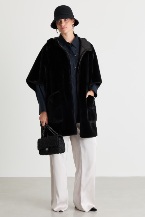 Reversible hooded cape - Intrend