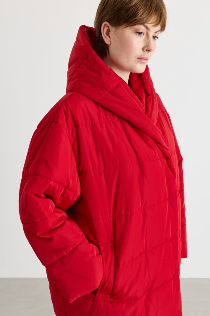 Cocoon-Steppjacke aus wasserabweisendem Taft - ROT - Intrend - 3