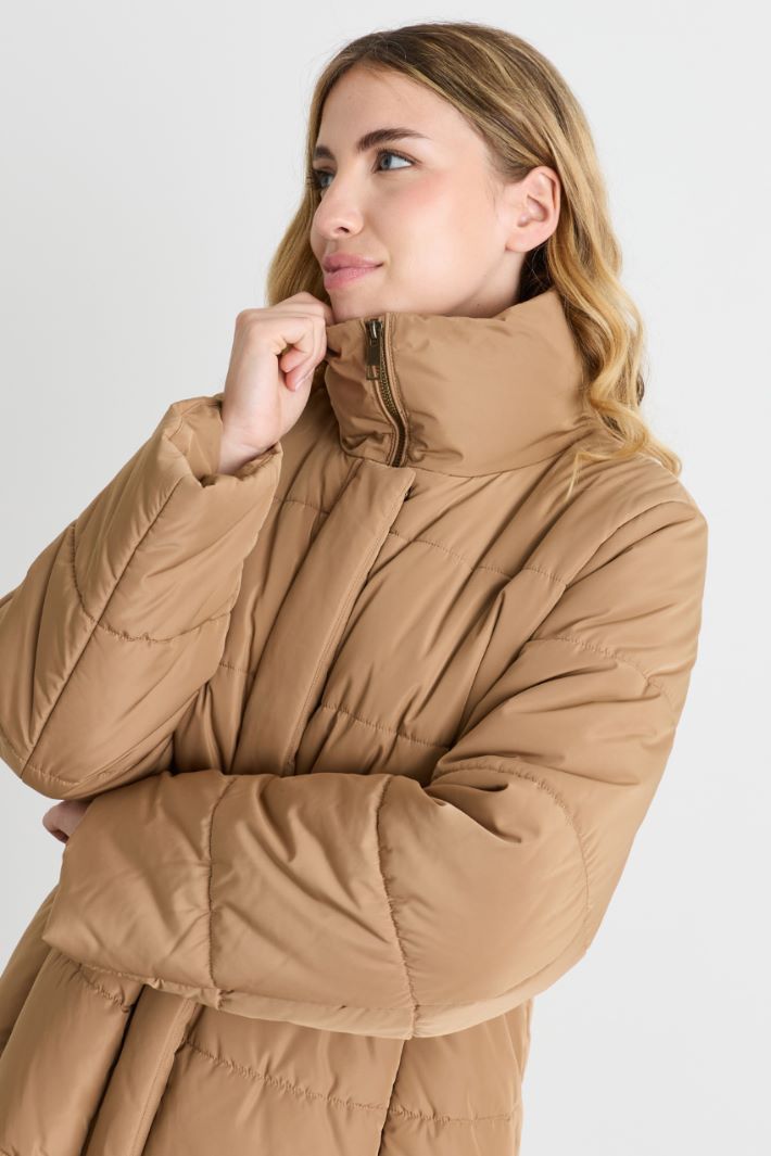 Padded jacket in water-repellent taffeta - CAMEL - Intrend - 3