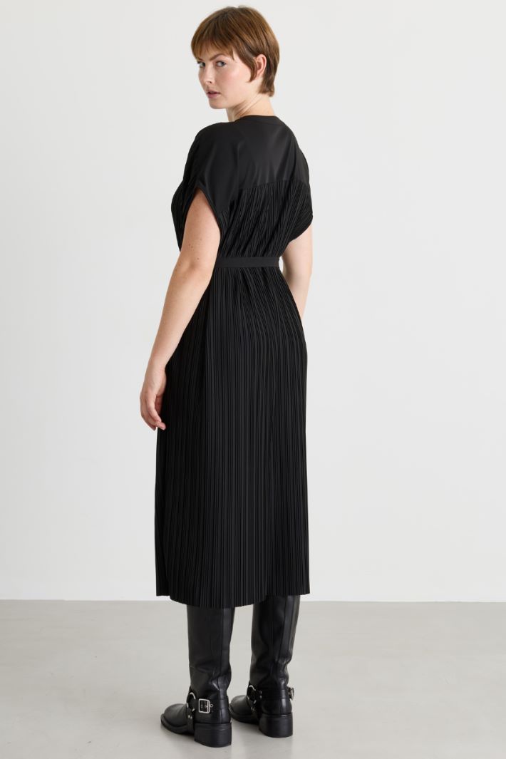 Plissé jersey dress - BLACK - Intrend - 4