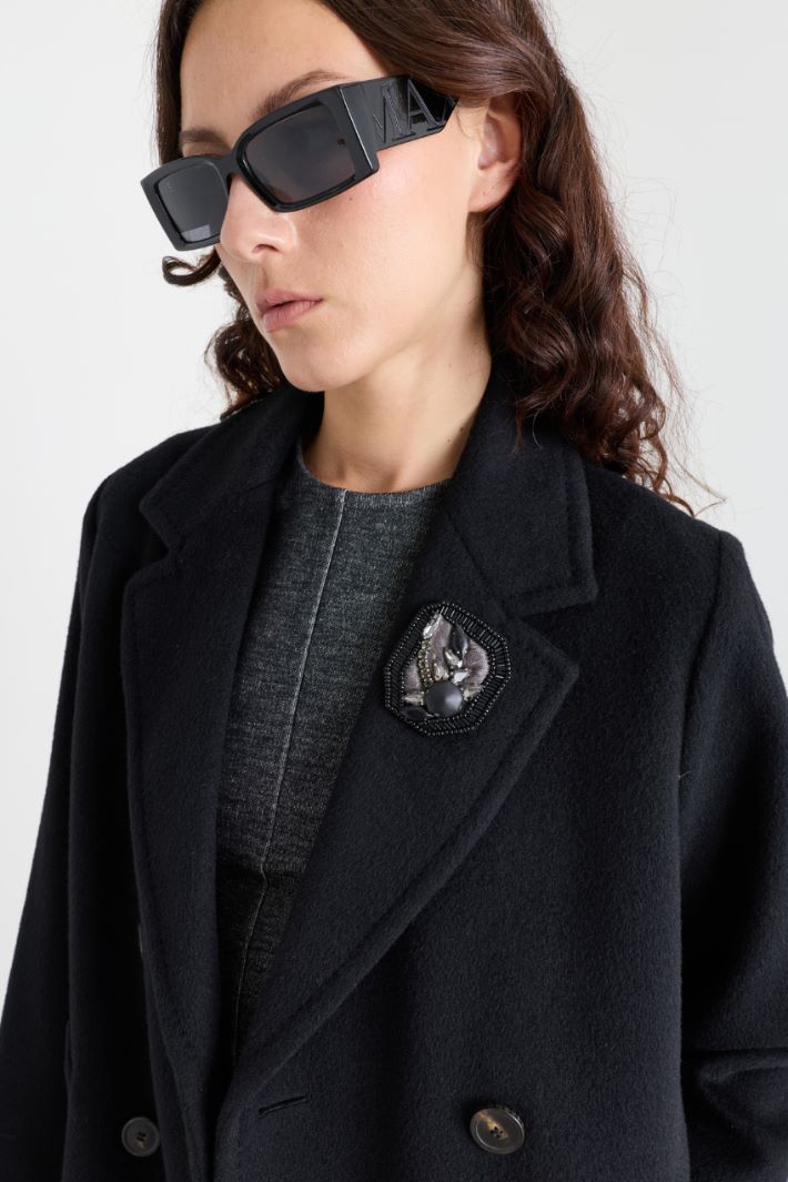 Glass Stone Brooch - BLACK - Intrend - 3