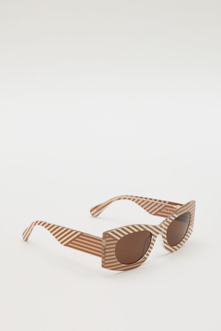 Occhiali geometrici a righe - MARRONE - Intrend - 2
