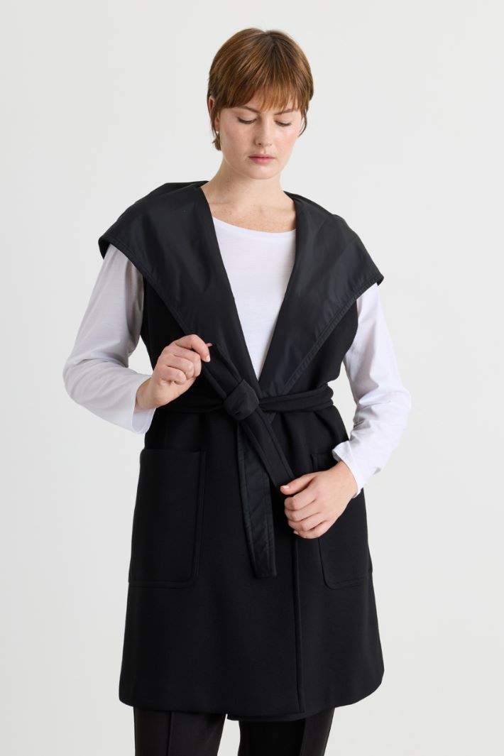 Hooded Jersey Gilet - BLACK - Intrend - 2