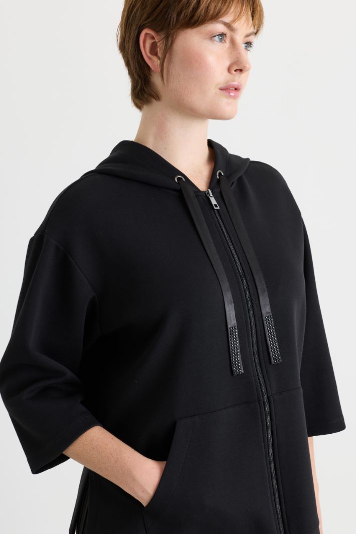 Felpa boxy con maniche a tre quarti - NERO - Intrend - 3