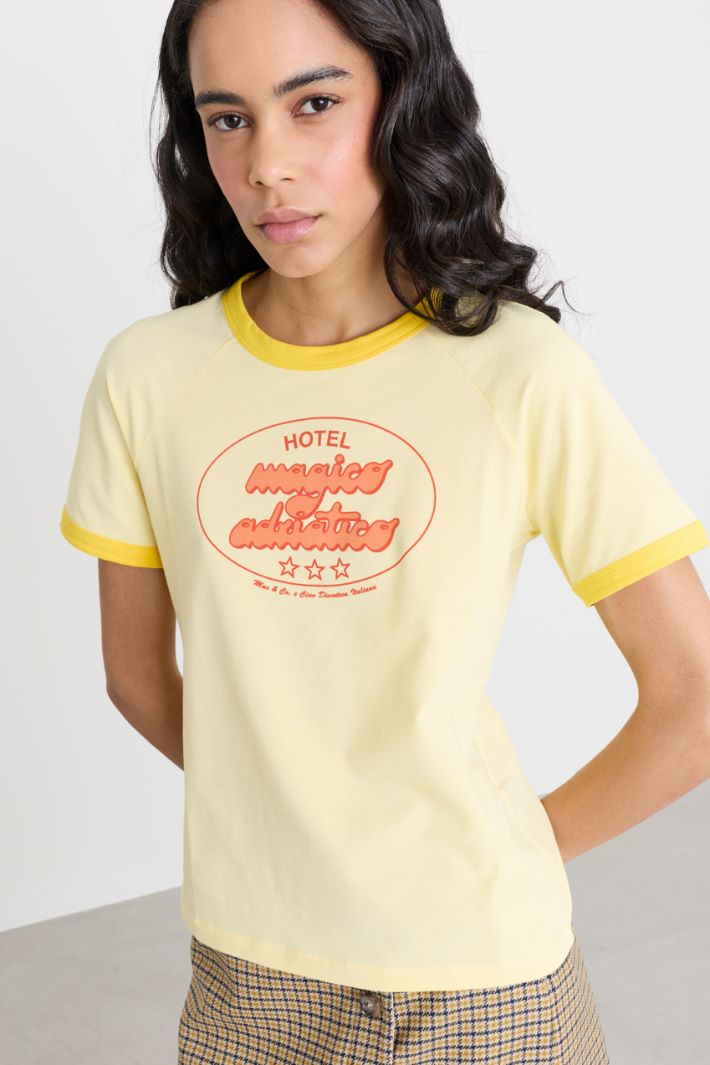 T-shirt con motivo stampato - GIALLO ARANCIONE - Intrend - 3