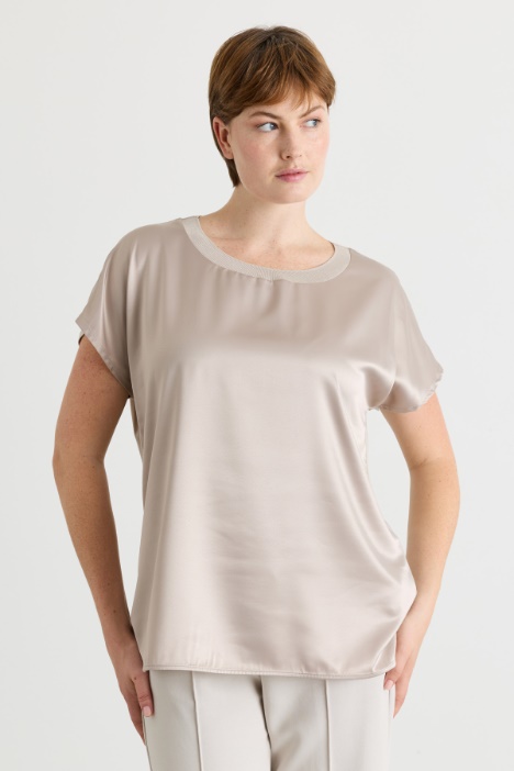 Satin-Front Jersey T-shirt - Intrend