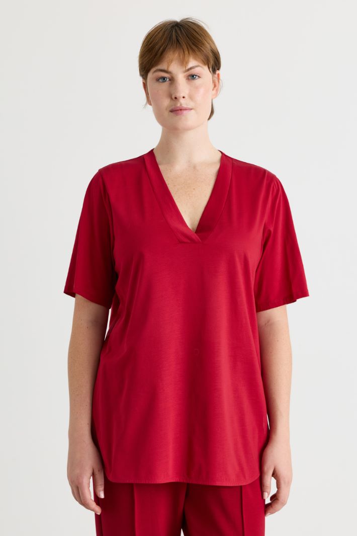 T-shirt con spacchi arrotondati - ROSSO - Intrend - 2