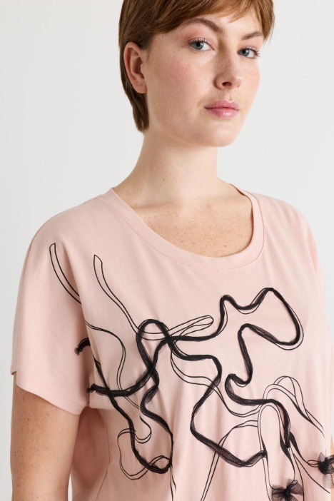 T-shirt in jersey con applicazione in tulle