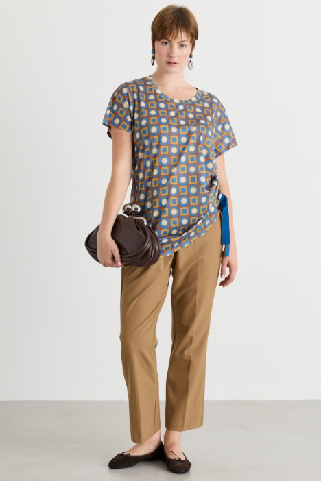 T-shirt con drappeggio regolabile - Intrend
