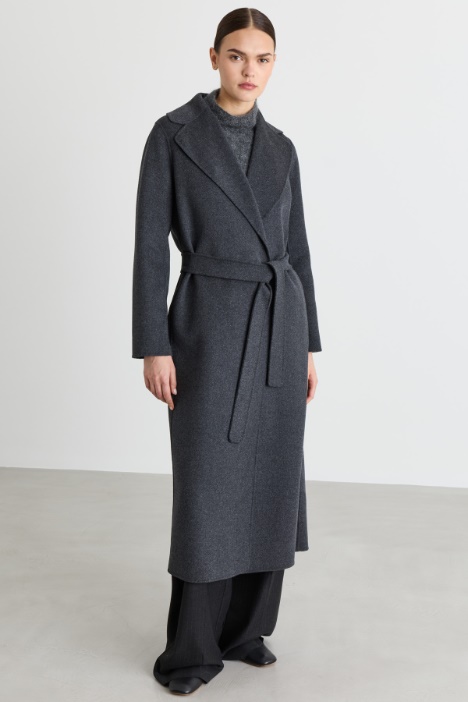 Cappotto in drap di lana con cintura