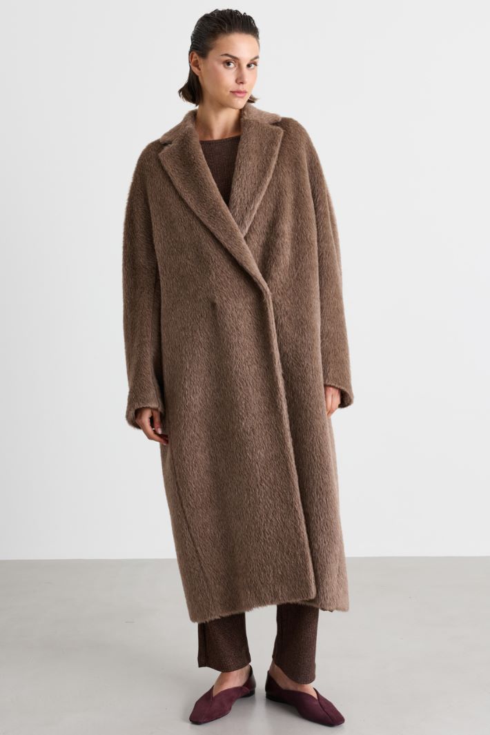 Wide-cut coat with concealed fastening - BROWN - Intrend - 2