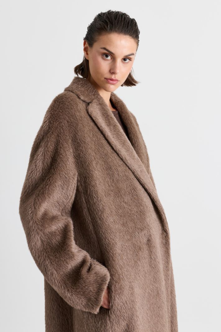 Wide-cut coat with concealed fastening - BROWN - Intrend - 3