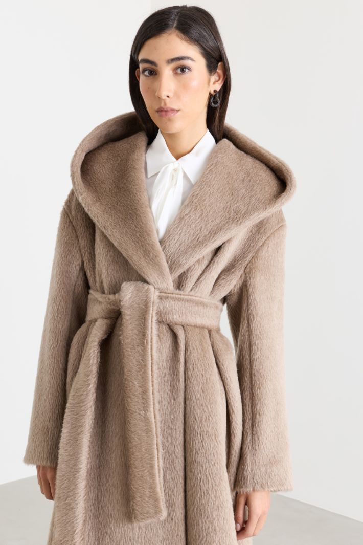 Belted hooded coat - CAMEL - Intrend - 2