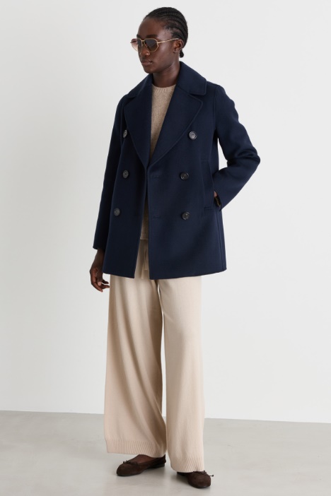 Short double-breasted wool coat with oversized lapels - Intrend