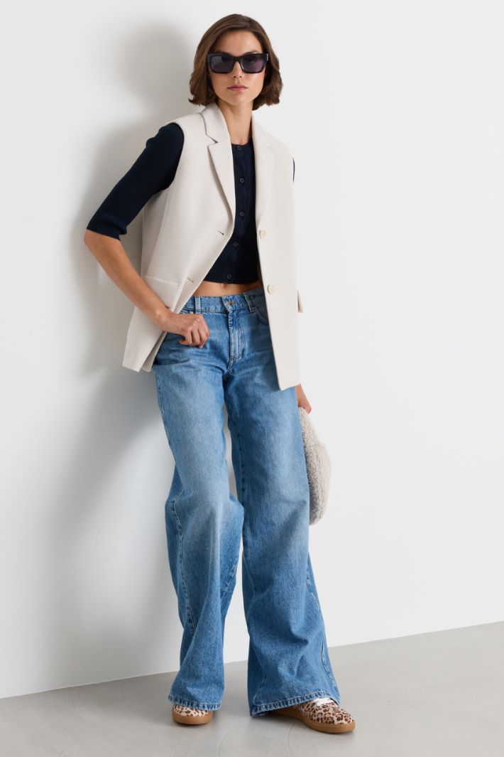 Straight-Fit Cady Gilet - WHITE - Intrend