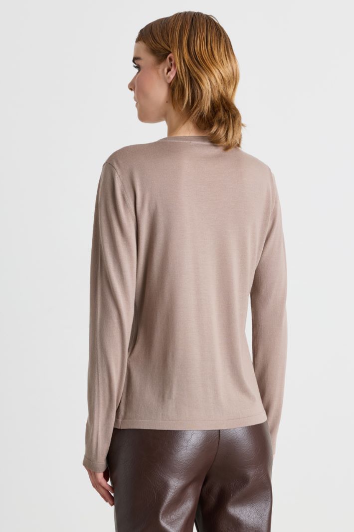 Cardigan mit V-Ausschnitt - KAMEL - Intrend - 4